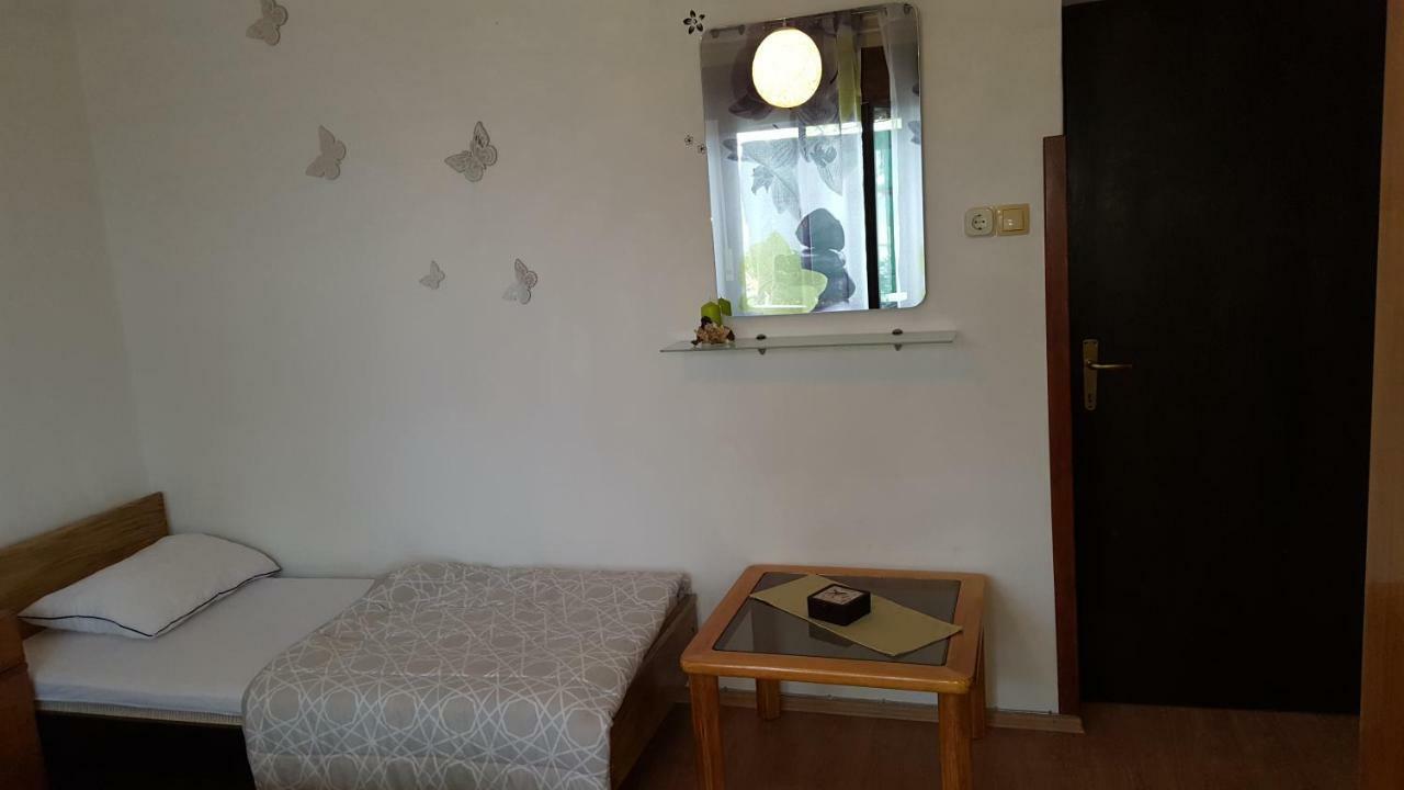 Apartmani Marenda Супетарска-Драга Экстерьер фото