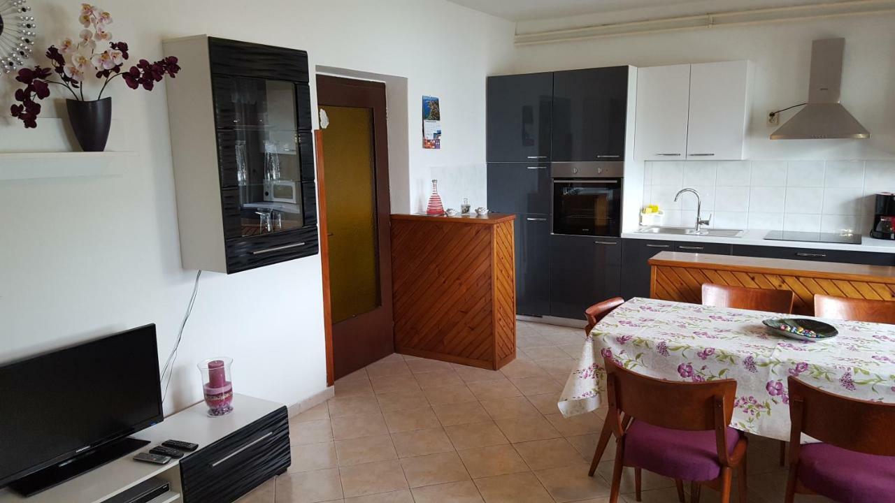Apartmani Marenda Супетарска-Драга Экстерьер фото